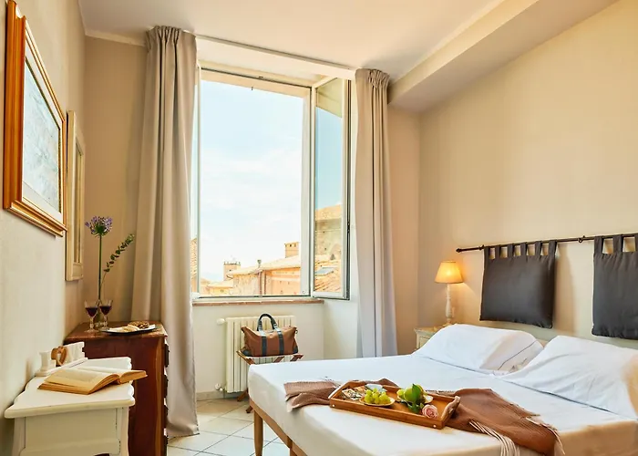 Oda ve Kahvaltı I Terzi Di - Only Siena