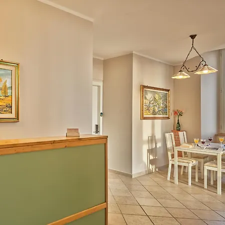 فندق مبيت وإفطار I Terzi Di - Only 3*