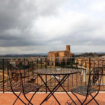 I Terzi Di - Only 3* Siena