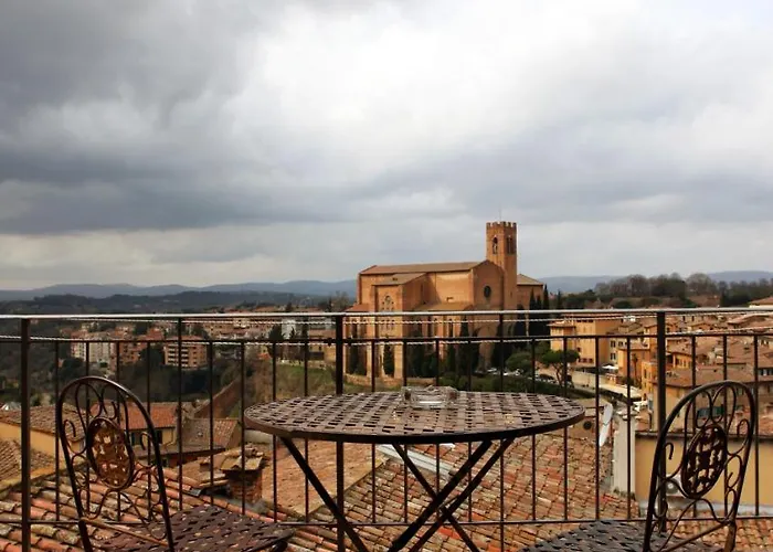 I Terzi Di - Only 3* Siena